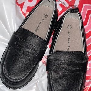 boys dress shoes black